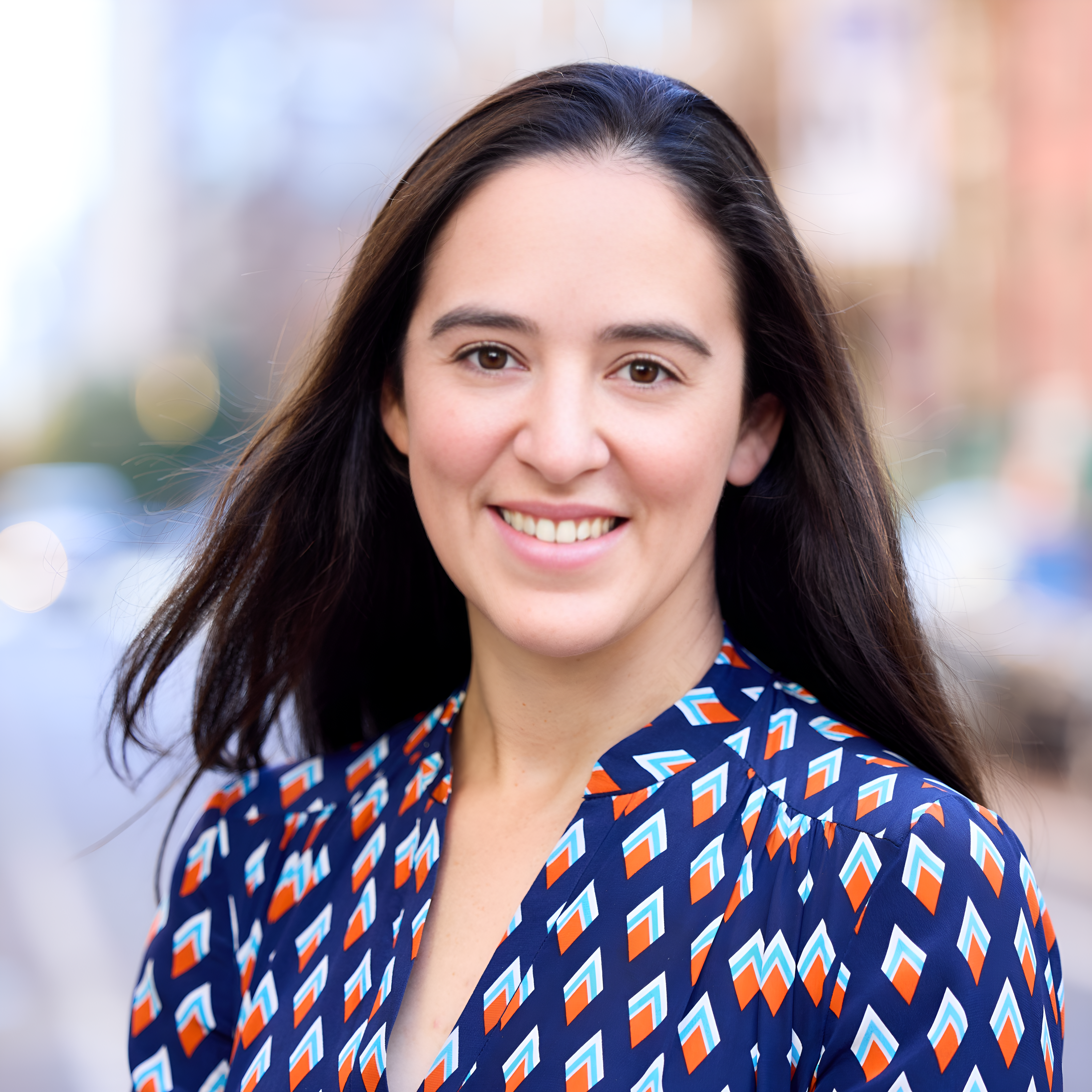 Dr. Alison Snow